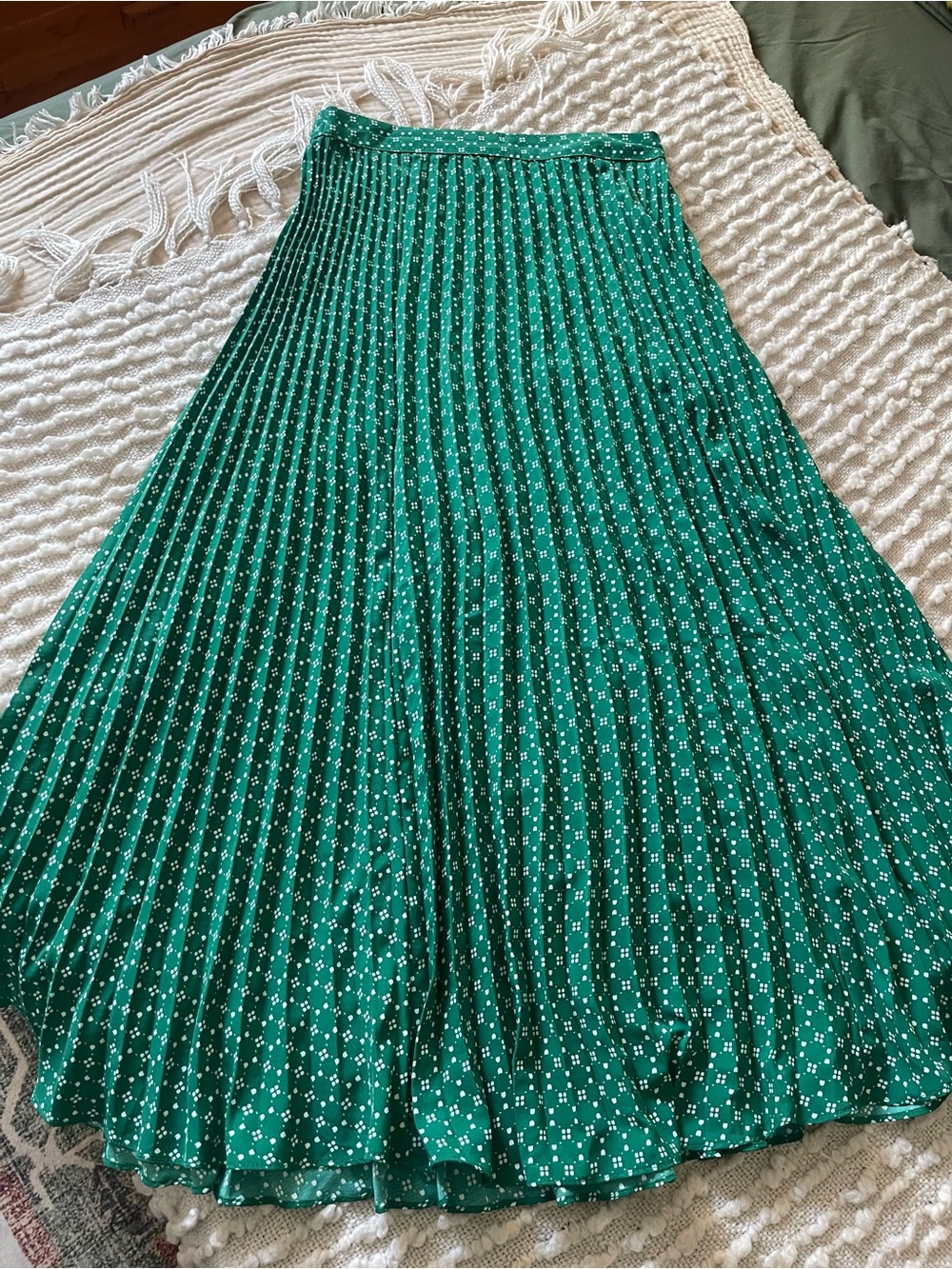 Skies are blue Green Pleated Midi Skirt with Subtle Dot Pattern- Small